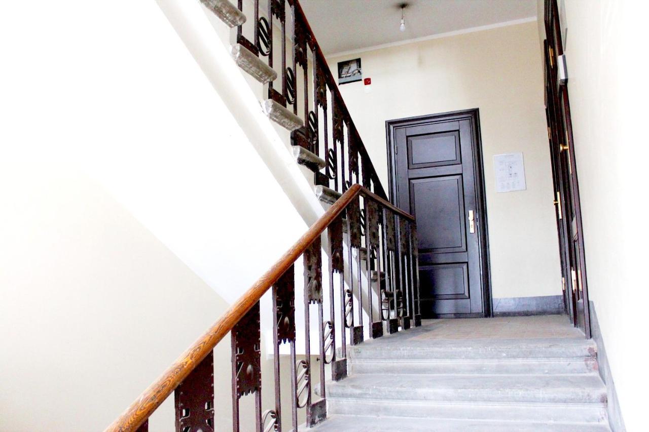 Căn hộ Brivibas Center *