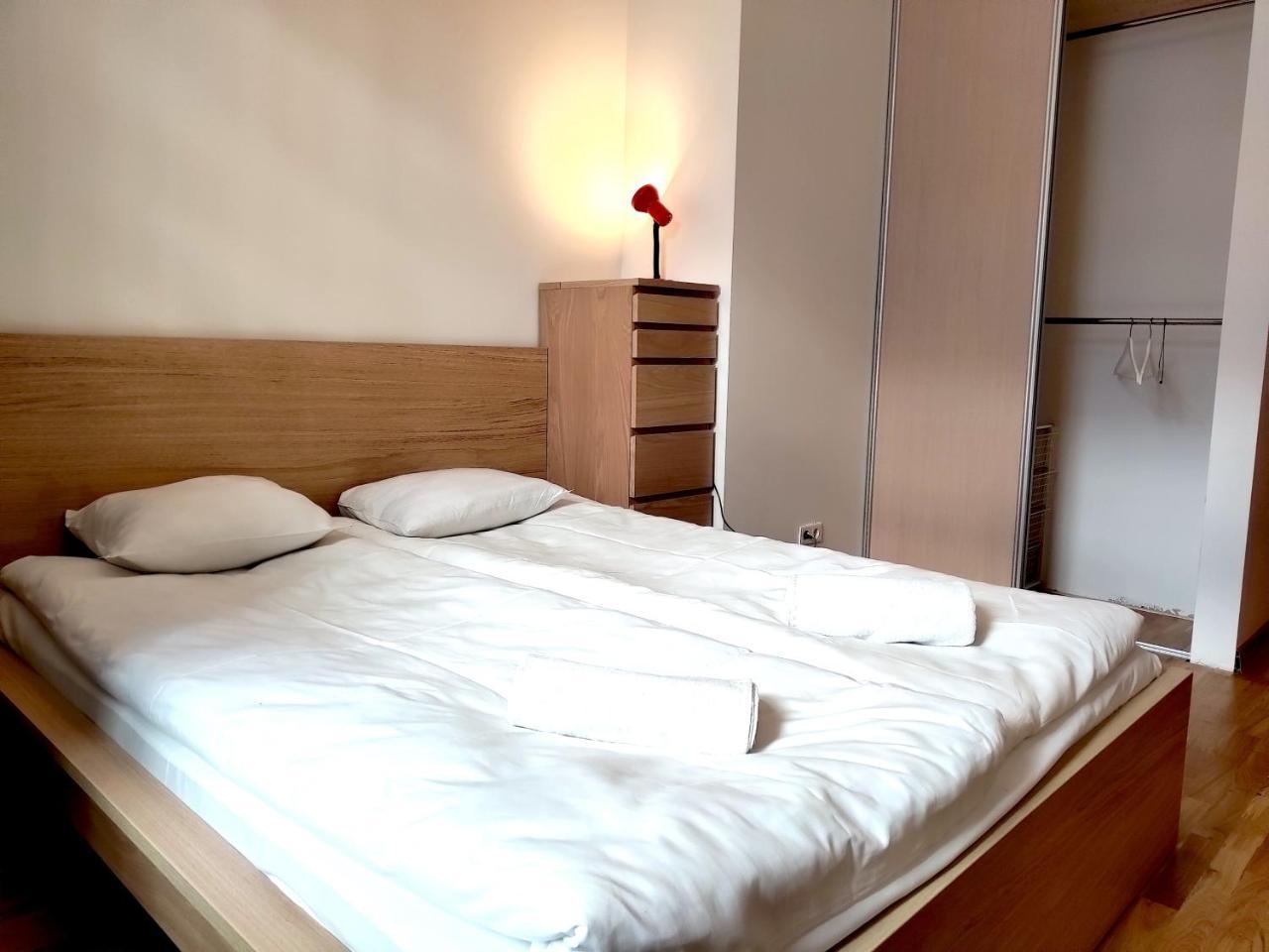 Appartamento Brivibas Center